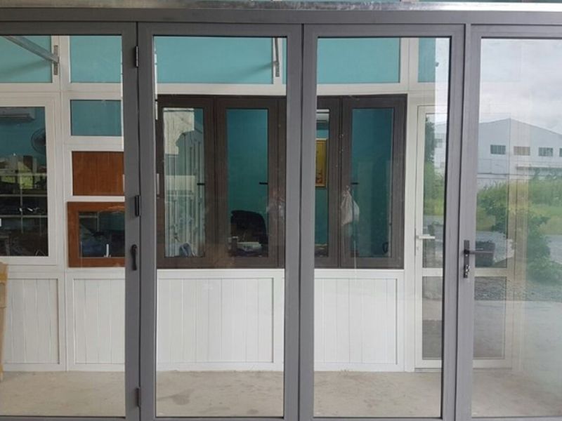 Yếu tố ảnh hưởng đến giá cửa nhôm Việt Pháp