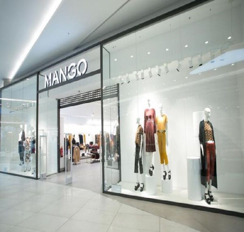 Kính cường lực cho cửa hàng