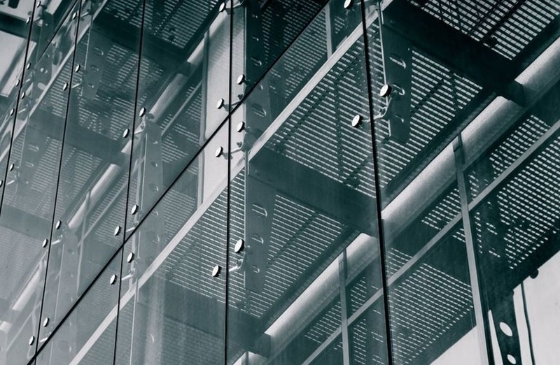 Sửa chữa vách mặt dựng