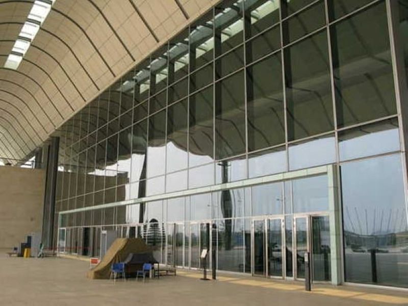 bảo trì vách nhôm kính thông tầng