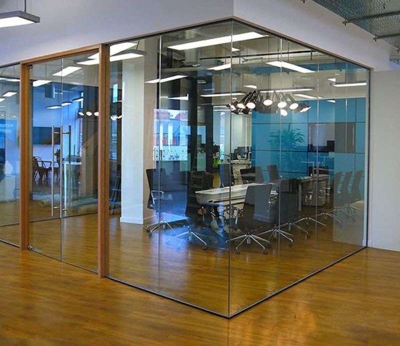 lưu ý khi lắp đặt vách kính cường