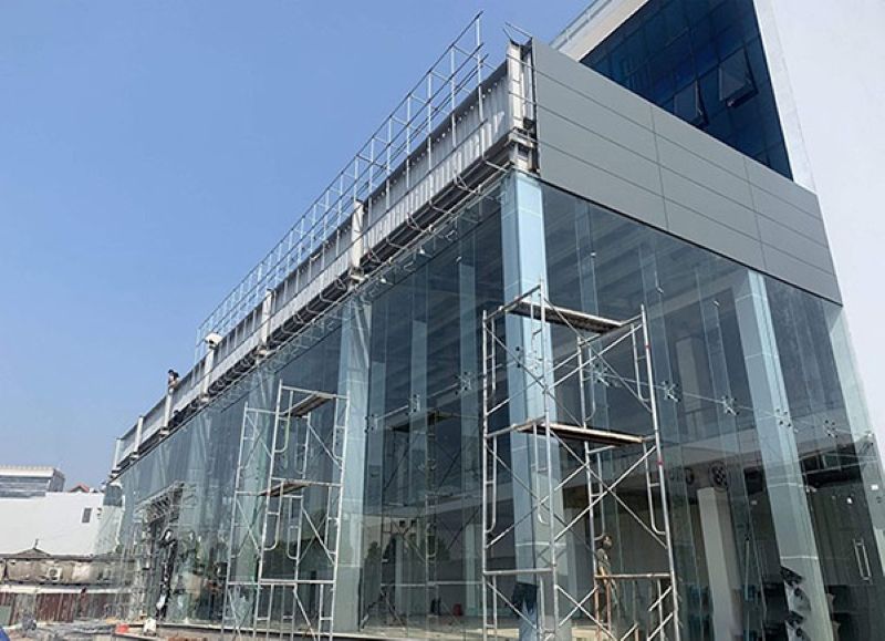 vách nhôm kính thông tầng